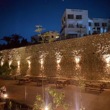 Serenity Lodge Отели рядом с Аэропорт Офира