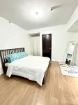 Spacious and Cozy 1BR Condo Unit in Abreeza Place 9th Floor のホテル