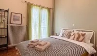 Ling Cozy Koukaki Home Hotel a 
