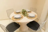Luxe Apt w/ double terrace in the Heart of Naples - 新規開業