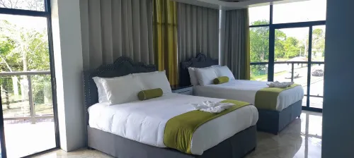 The Alexandria Marquis Hotel & Resorts Ltd - gimnasio