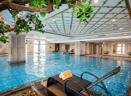 ディレロイ ソレイユ ニア ウエスト レイク イン ハノイ