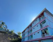 Happy Day Inn 华人店