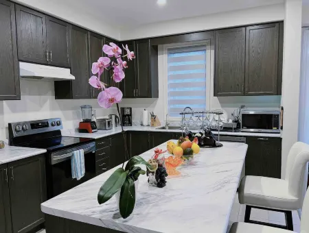 New luxury private bath ensuite