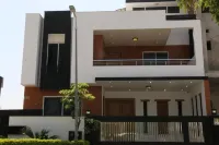 Paradise Palace Islmabad Hotels near E-11 Sector