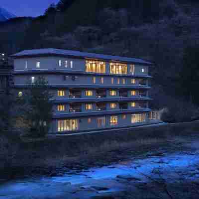 ホテル向瀧 Hotel Exterior