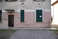 Mazzini Apartment - THE V Collection Hotels in Saronno