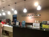 Zen inspired 2bedroom apartment mountain city view