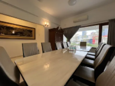 Bangsar Three Storey Luxury Landed House 19PAX