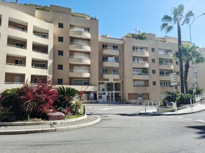 Citronnier Monaco Balcony sea view calm