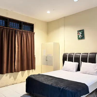 Hotel O near Universitas Sumatera Utara formerly Aljadid Guest House Pajus Hotel dekat Pasar Tradisional