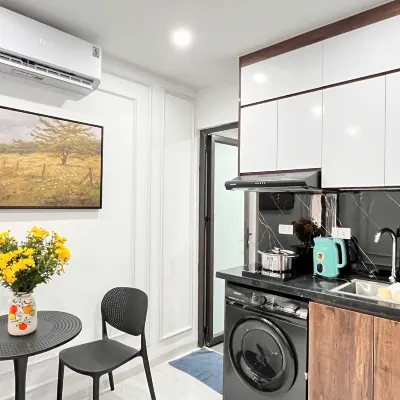 Era Hong Mai Apartment Hotels near Hai Ba Trung