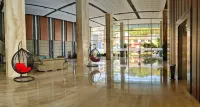 SnD 19-03 Private Studio & SmartTV in Aston Pelita - Kolam Renang