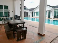 Singgah Villa | Private Pool | Karaoke | 24 Pax - Villas