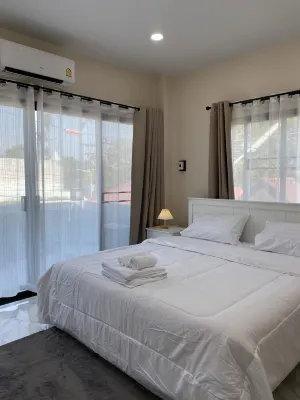 Ta-iad homestay 찰롱 호텔