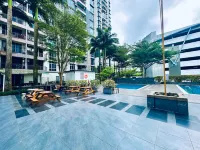Johor Cozy Home | Easy Parking & Entry|Fast WiFi ! Pinkyfrog Studio附近的飯店