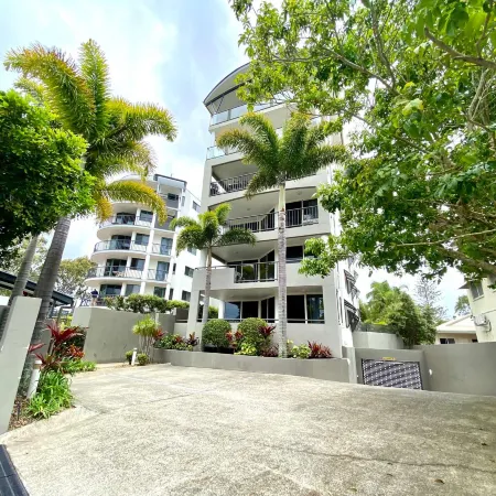 RIVA Apartments