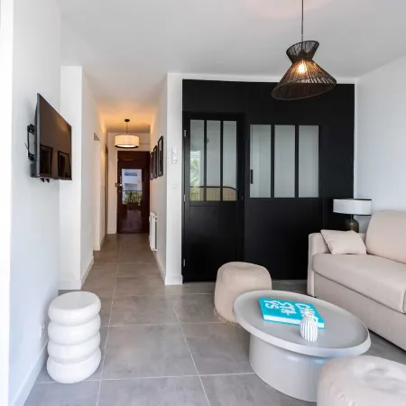 Beautiful flat with balcony - 200m from the beach