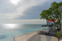 Bayphere Residence by Prop Hopper - สระว่ายน้ำแบบอินฟินิตี้