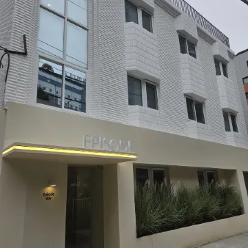 Stay Episode in Suwon Hwaseong Hannggong