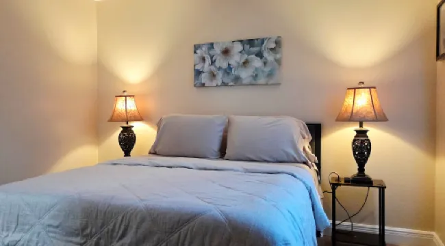 Toria Suites Condo 924