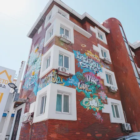 LETO HOUSE
