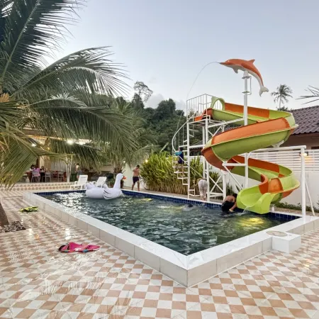 Chill Chill @Khanom Pool Villa