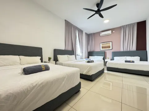 Desaru Arcadia Cozy Huge Villa 11-16pax Wifi Netflix 5 Mins to Desaru Beach