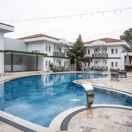 Herakles Thermal Hotel