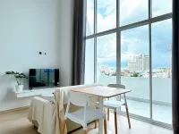 Comfort Duplex | 1Bed1Bath | BTS-Ratchayothin โรงแรมใกล้โรงเรียนหอวัง