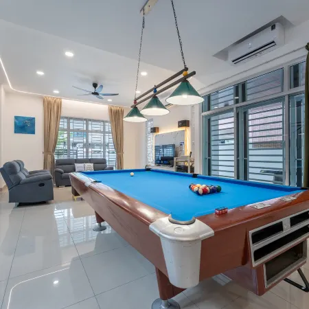 Desaru Arcadia Landed Homestay 20 pax Snooker Mahjong by Stayrene