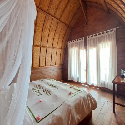 Suwehan Rey Cliff House Отели рядом с достопримечательностью «Пляж Атух»