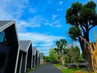 ARIYA GREENSTAY RESORT - Parking