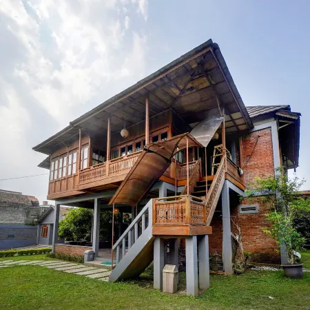 Villa Bumi Anindhita Lembang By BHATARA