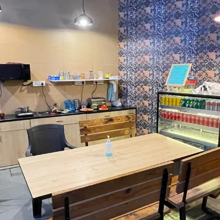 Nap Manor Hostels