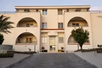 Floral Apartment