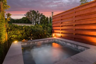 cypress + loess sauna/outdoor jacuzzi (additional fee)/Seogwipo, Seongsan 30 minutes Hôtels à : Halla Mountain National Park