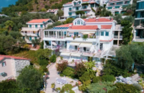Sun Rose Apartments Sveti Stefan Hotels in 