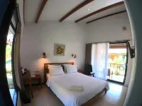 Bromo Terrace Hotel - parking