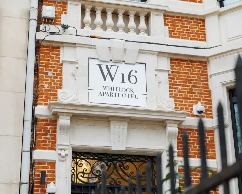 Whitlock16 - Luxury Aparthotel - Montgomery Square - Brussels Hotels near Cinquantenaire Park