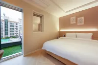 BOSCO HOTEL - Inns