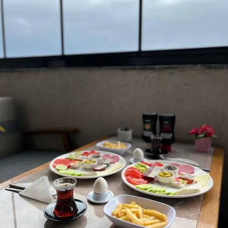 VİRA SUIT OTEL