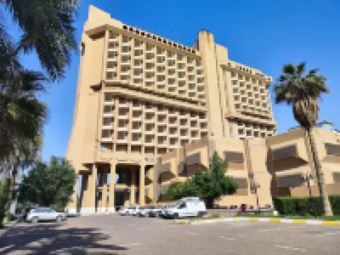 Al-Mansour Hotel