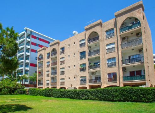 Castle Holiday Apartments