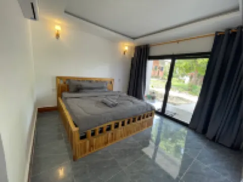 Koh Rong Lagoon Bar & Restaurant