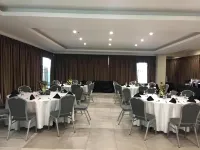 Travelite Hotel Legarda - breakfast