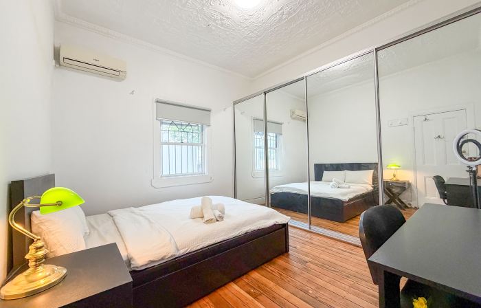 Mascot Private Rooms Near Sydney Airport & CBD