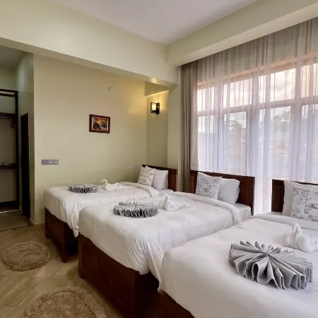 Skylark Hotel