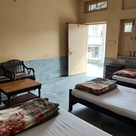 Qaiser Hotel