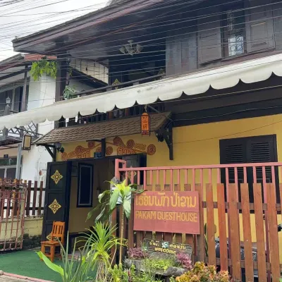 Pakam Guesthouse Hotels near Cross River Ferry